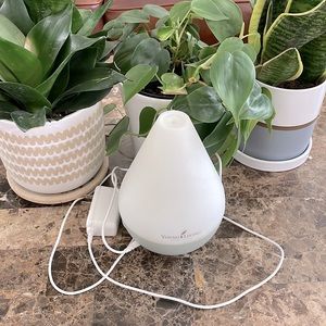 Young Living Dewdrop Diffuser Essential Oil Diffuser